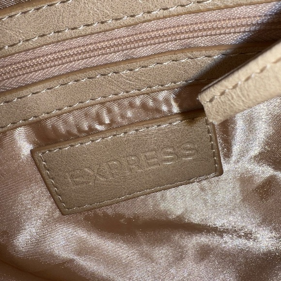 CLUTCH Bag - Picture 4 of 9